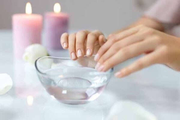 Removing Artificial Nails: Methods, Aftercare, and Transitioning Back to Natural Nails